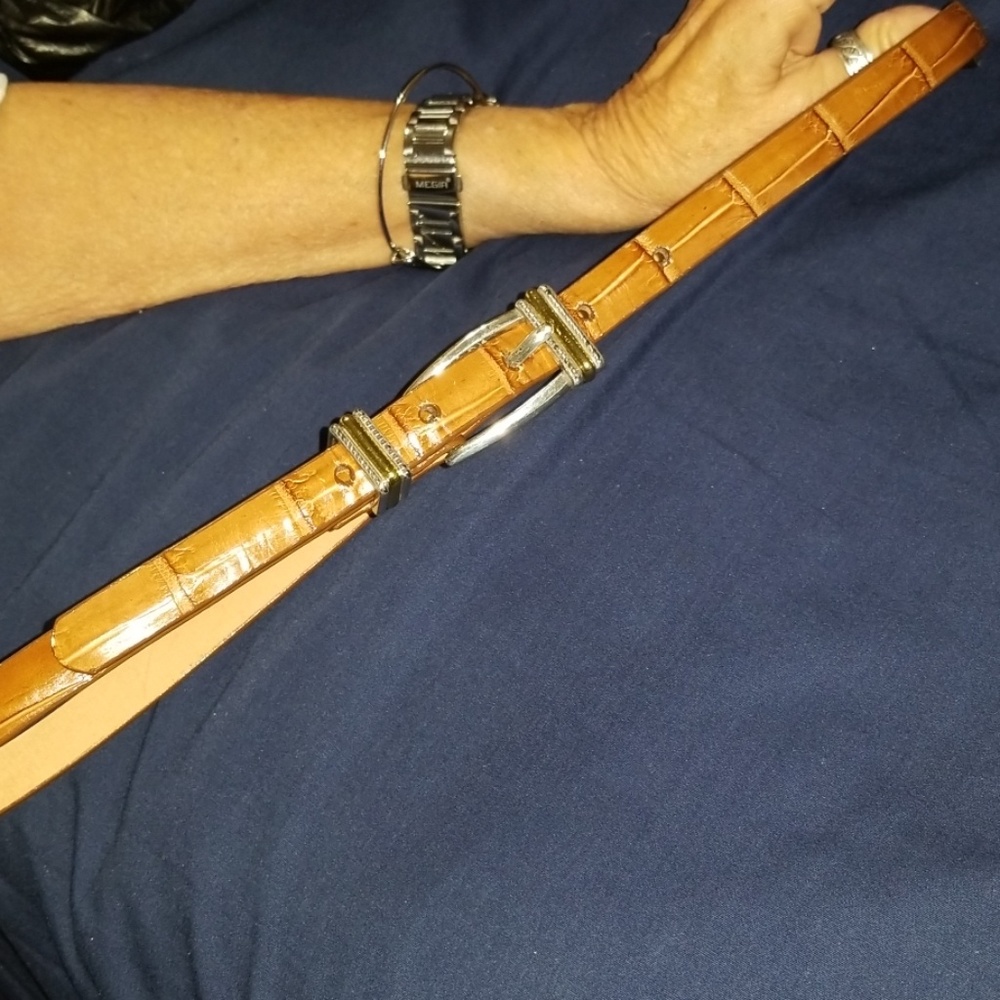 Brighton size ML/32 brown leather thin belt